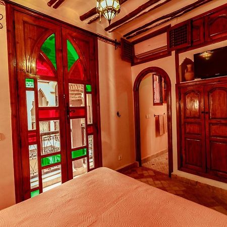 ホテル Dar Catalina マラケシュ エクステリア 写真